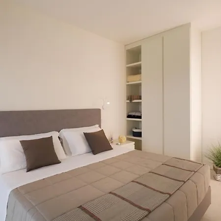Lejlighedshotel White 3*