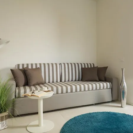 Lejlighedshotel White 3*